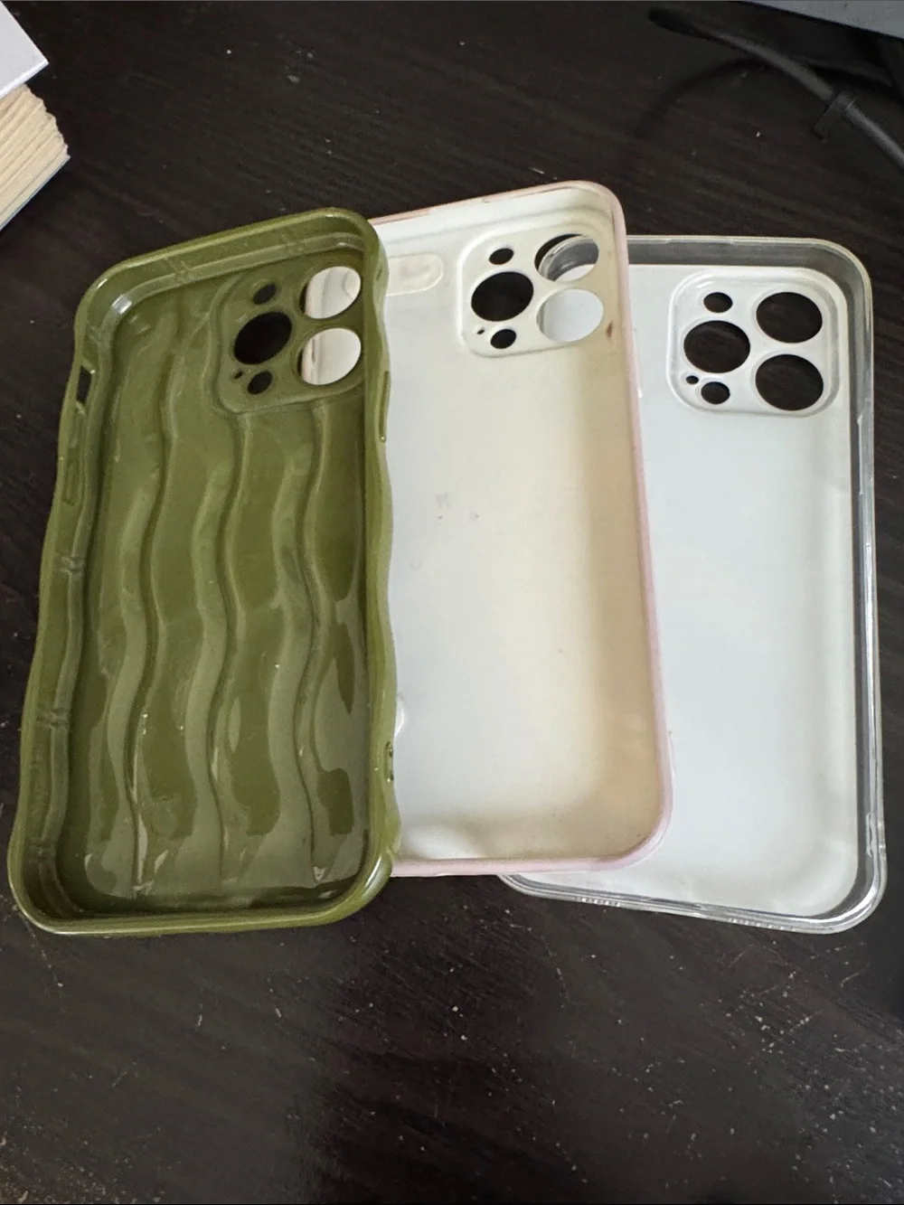 Floral Embossed Olive Green Silicone Phone Case - Protective Decorative Cover